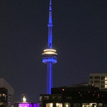 Downtown Waterfront Suites With Cn Tower Views Toronto Exteriér fotografie